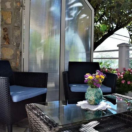 Kisic Apartment *